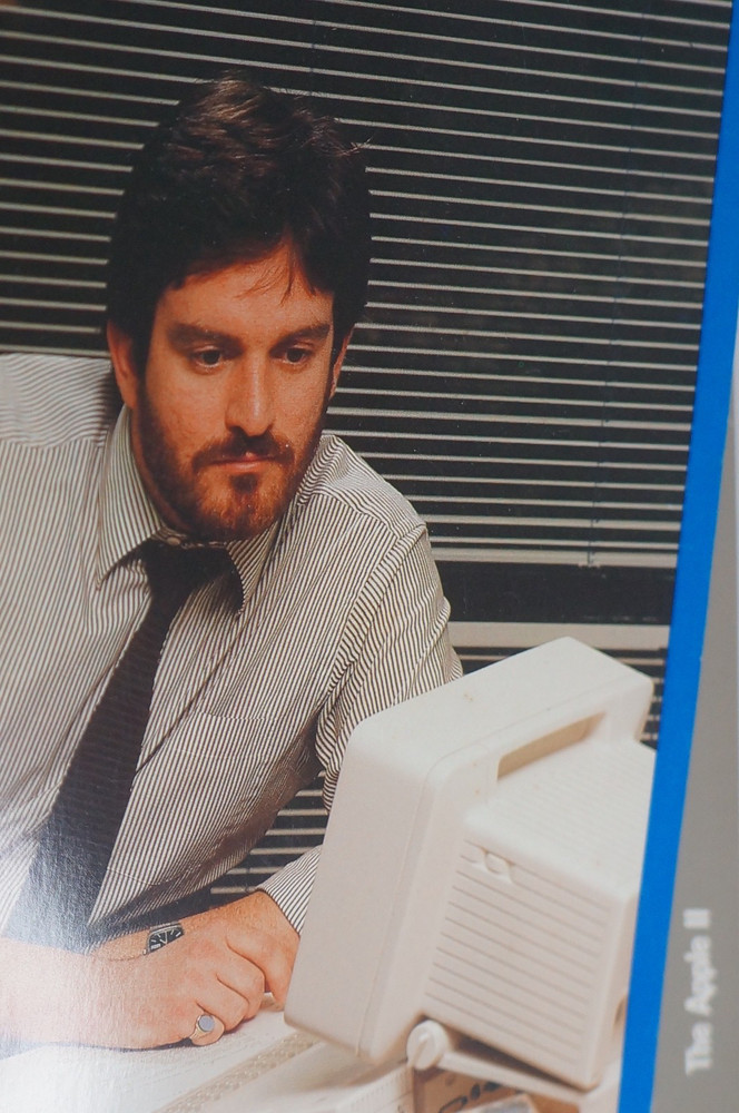 Apple II/IIe/IIc AppleWorks Software Lot Discs Manuals Reference User