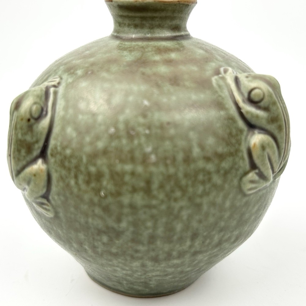 Small Celadon Green Studio Art Pottery Jar Tree Frogs Gorgeous