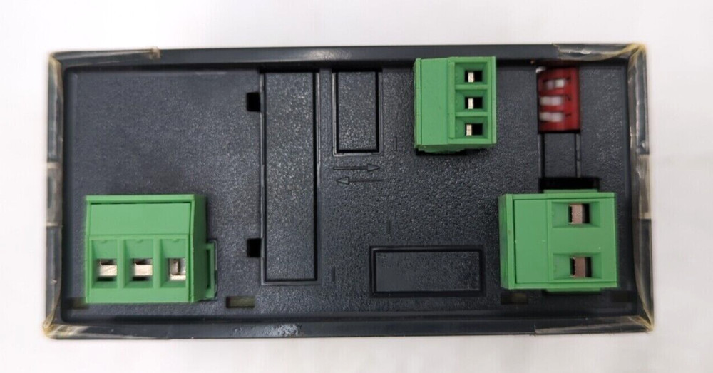 Eaton Durant 57701-442 Eclipse Series digital panel mount meter 120 VAC used