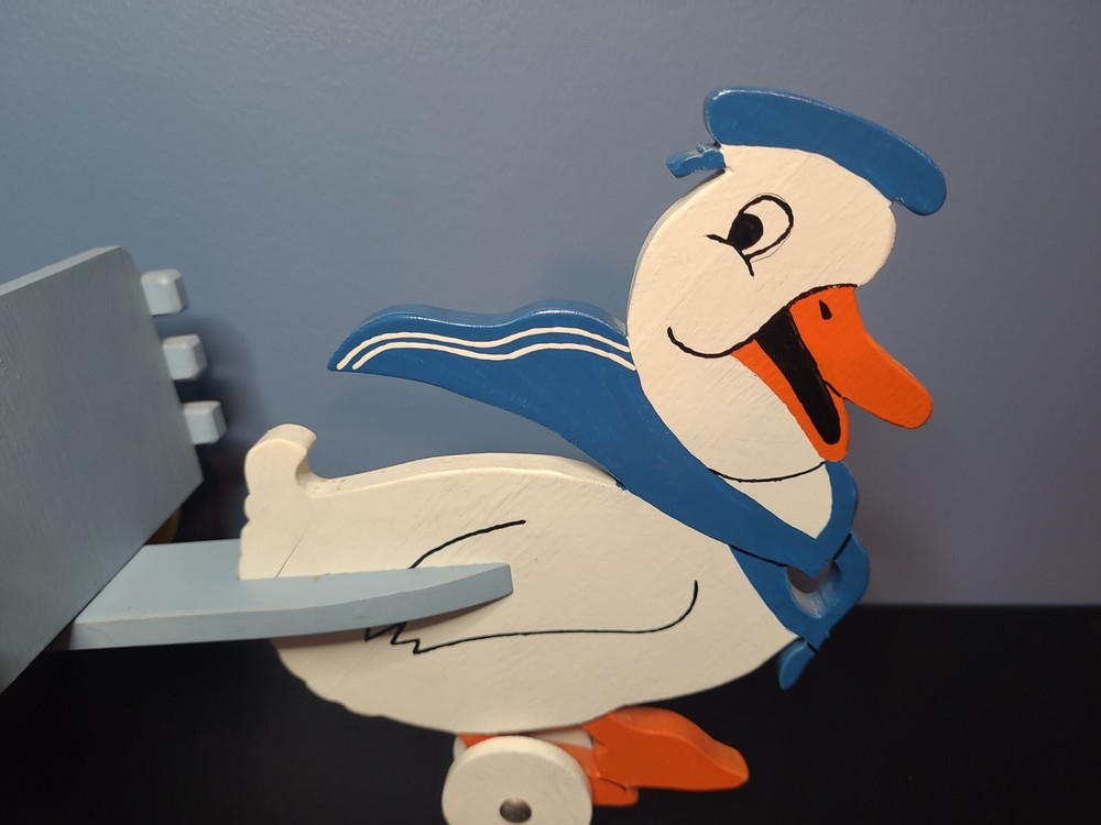 Vintage Duck Wooden l Pull Toy Easter Candy Container