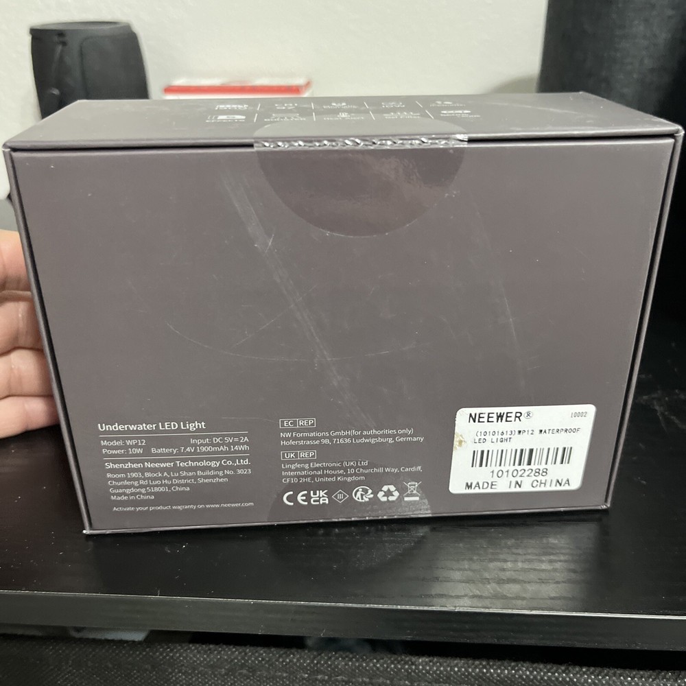 NEEWER WP12 Waterproof LED Light