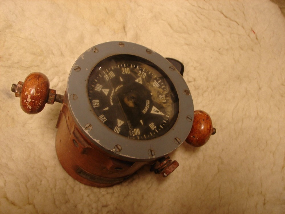 U.S. NAVY BUREAU OF SHIPS NUMBER 5 COMPASS RUSTIC HISTORICAL