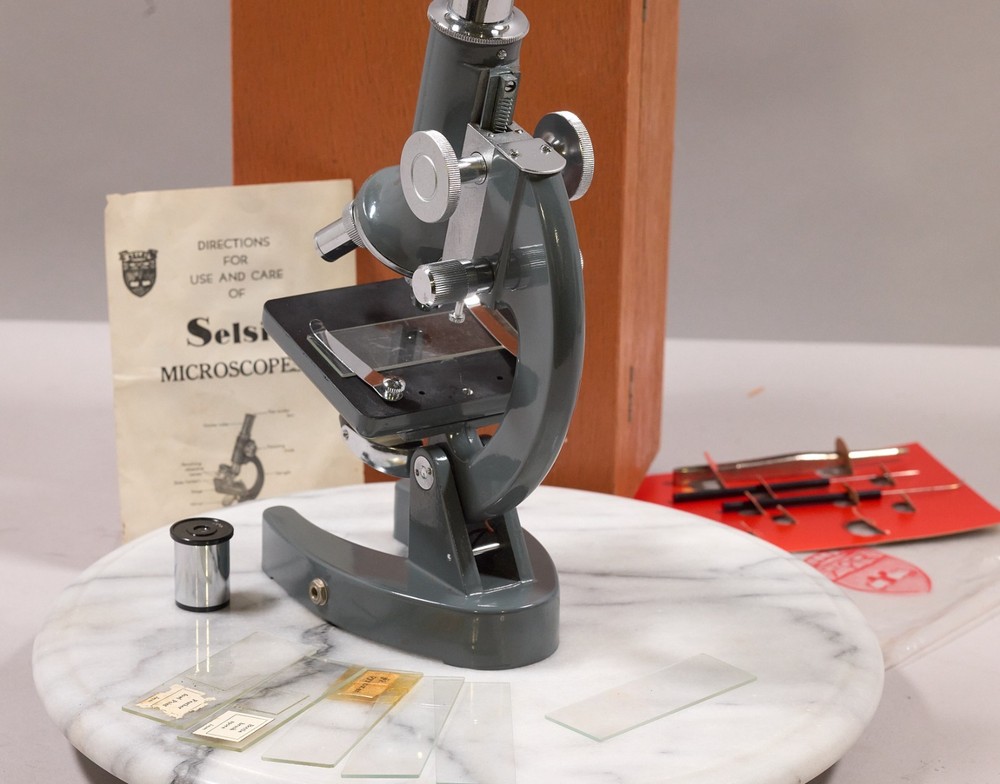 Selsi 1200x microscope with box and accessories. Immaculate condition.