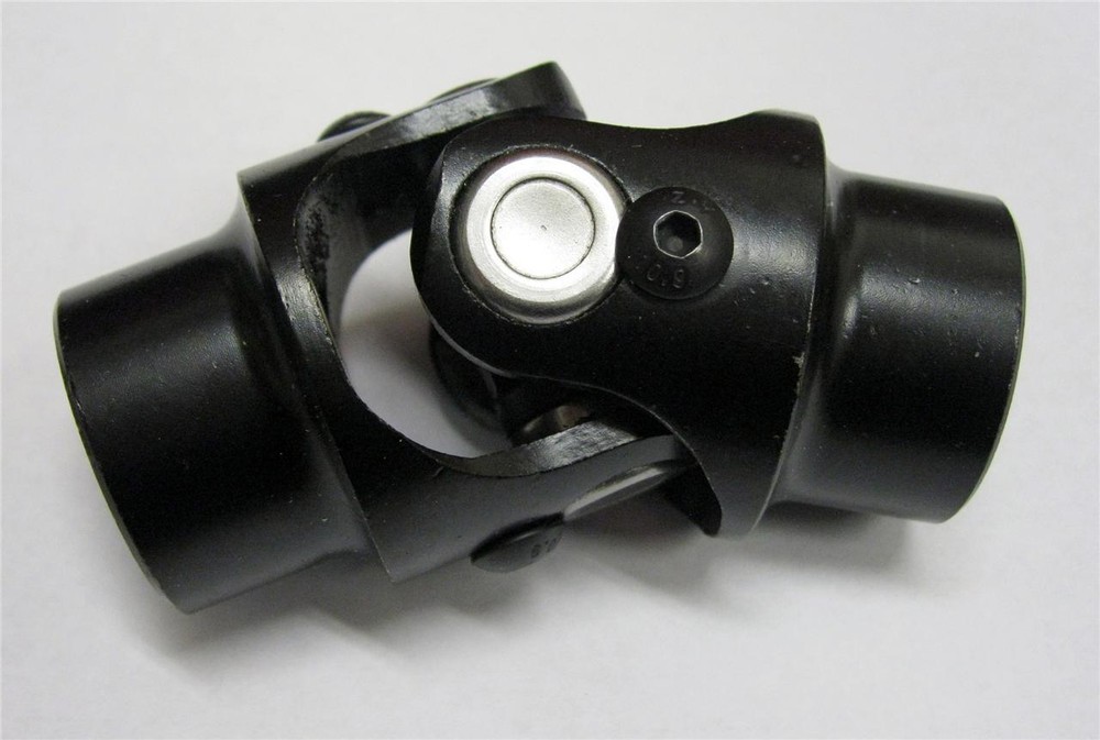 3/4" Smooth x 3/4" Smooth Round Bore BLACK Steering U Joint Coupler