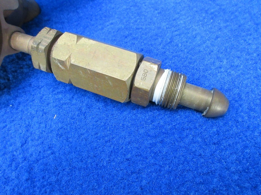 USED Matheson Compressed Nitrogen Gas Regulator A26