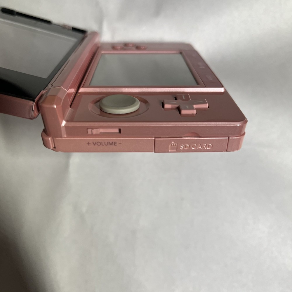 Nintendo 3DS Pearl Pink Handheld Handheld Console System CTR-001 Tested