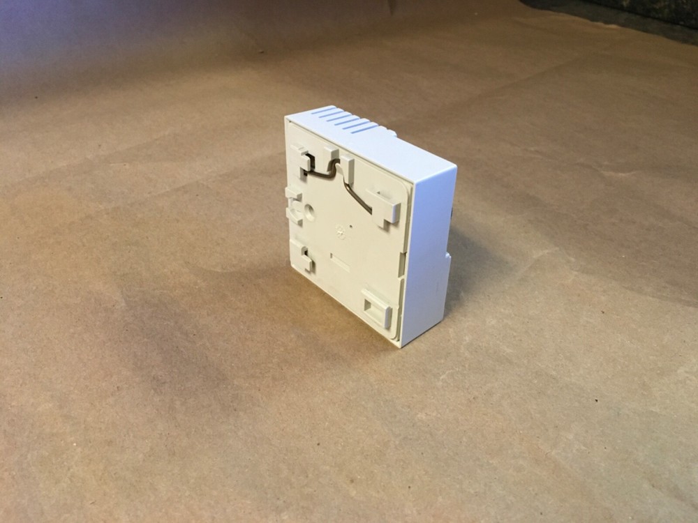 Rittal SK 3110 Thermostat Temperature Controller (KB)