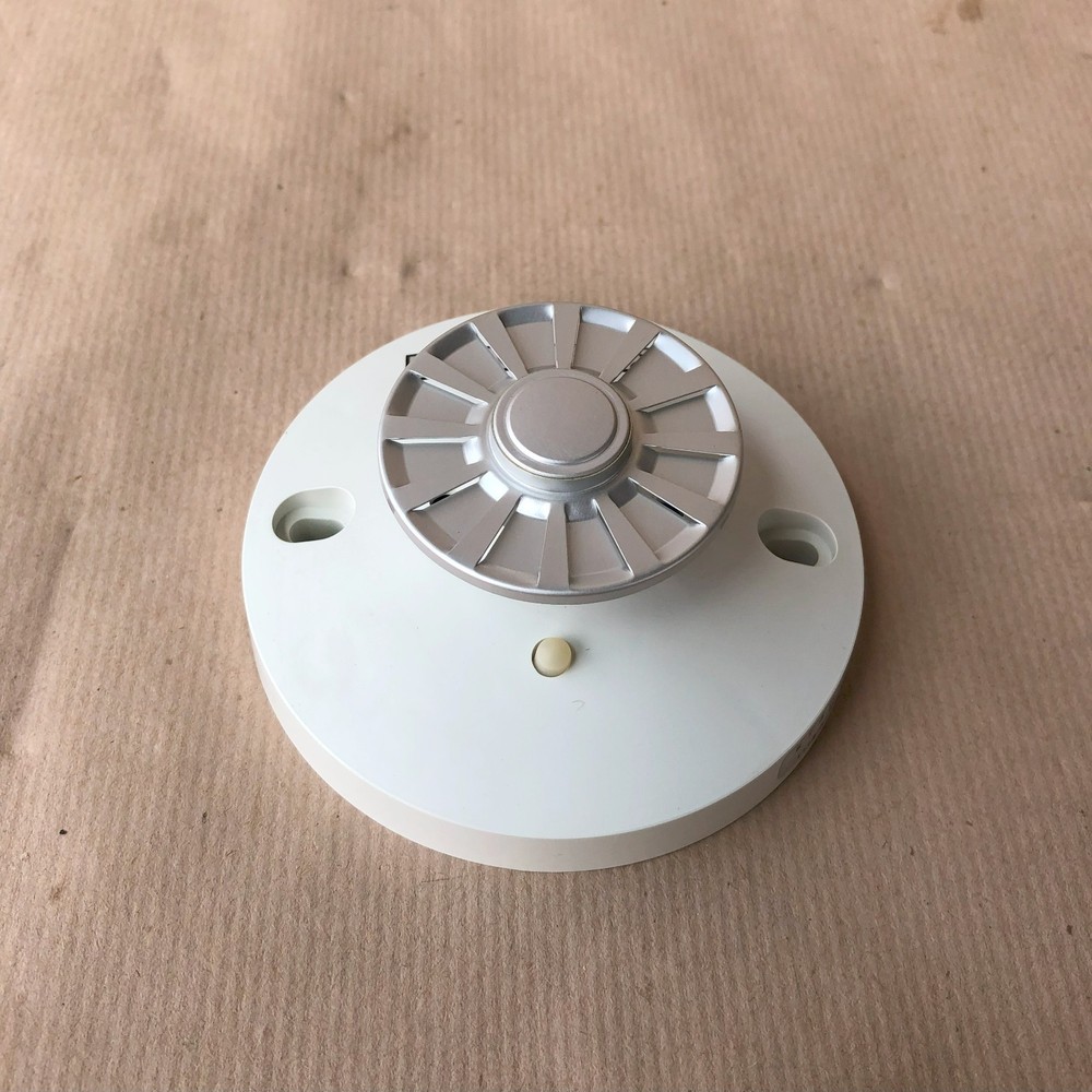 OKI FD-6111 HEAT DETECTOR FD6111