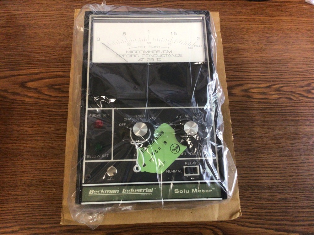 Beckman Industrial Solution Meter SM-3 NOS