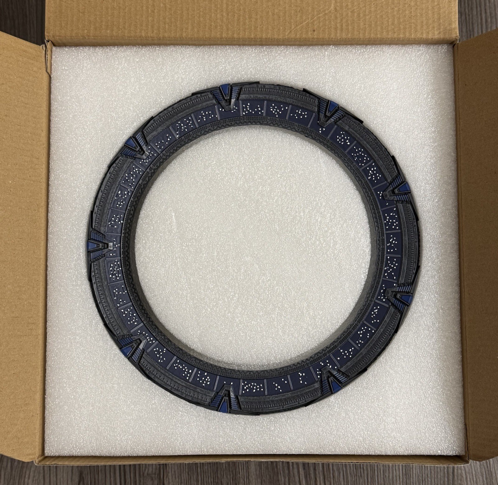 Master Replicas Stargate Atlantis First Edition Pegasus Gate 9.25”