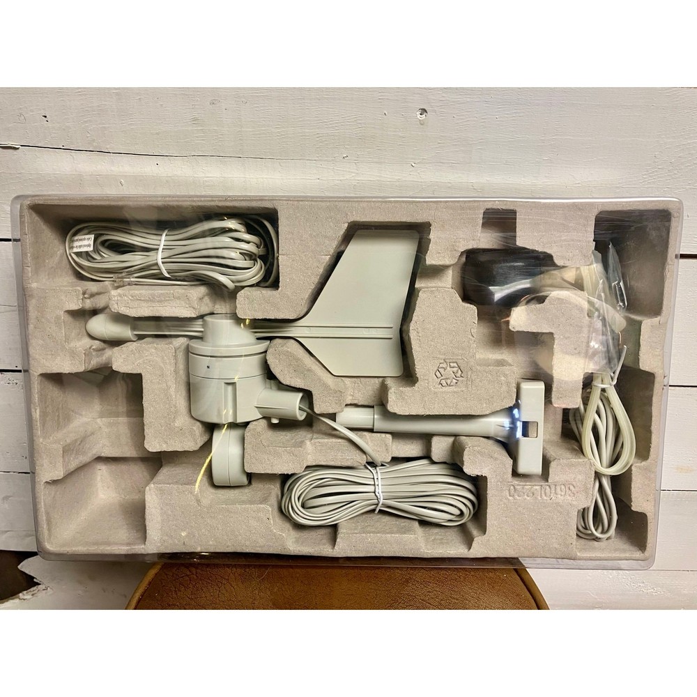 La Cross Technology Touch Screen Weather Center With PC Interface.