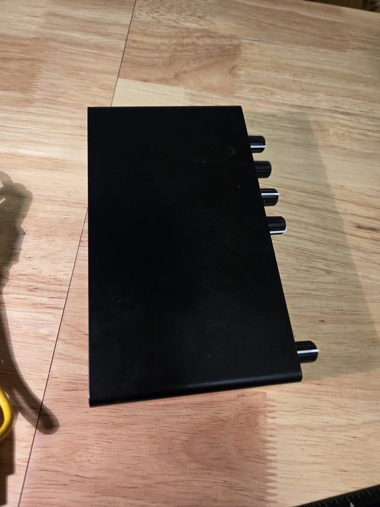 Audio Interface RHM 2 In 2 Out USB Audio Interface with 48V Phantom Power Tested