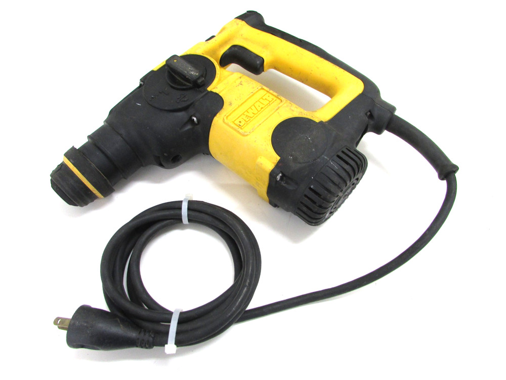 DEWALT TOOLS L-SHAPE THREE MODE SDS HAMMER DRILL, D25313, w/ BITS & CASE