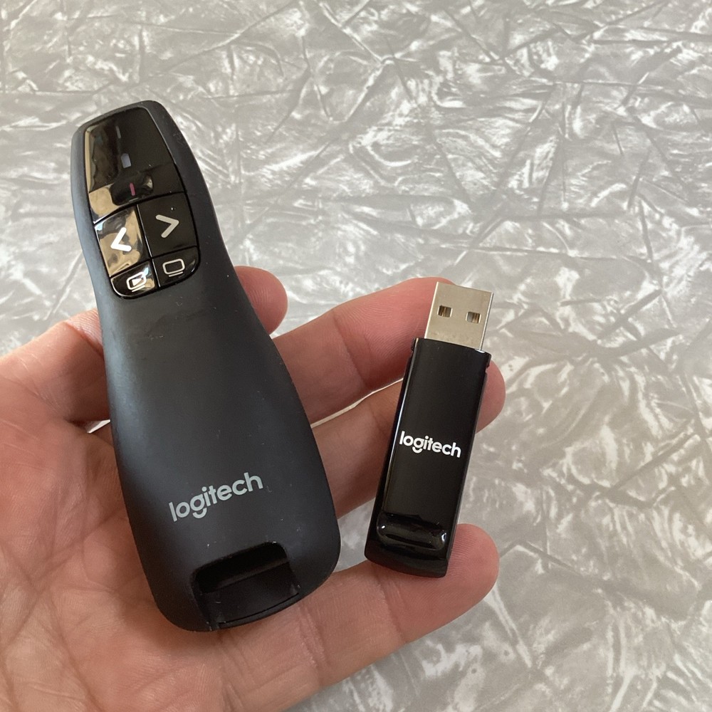 Logitech Wireless Presenter R400 Presentation Wireless with Laser Pointer