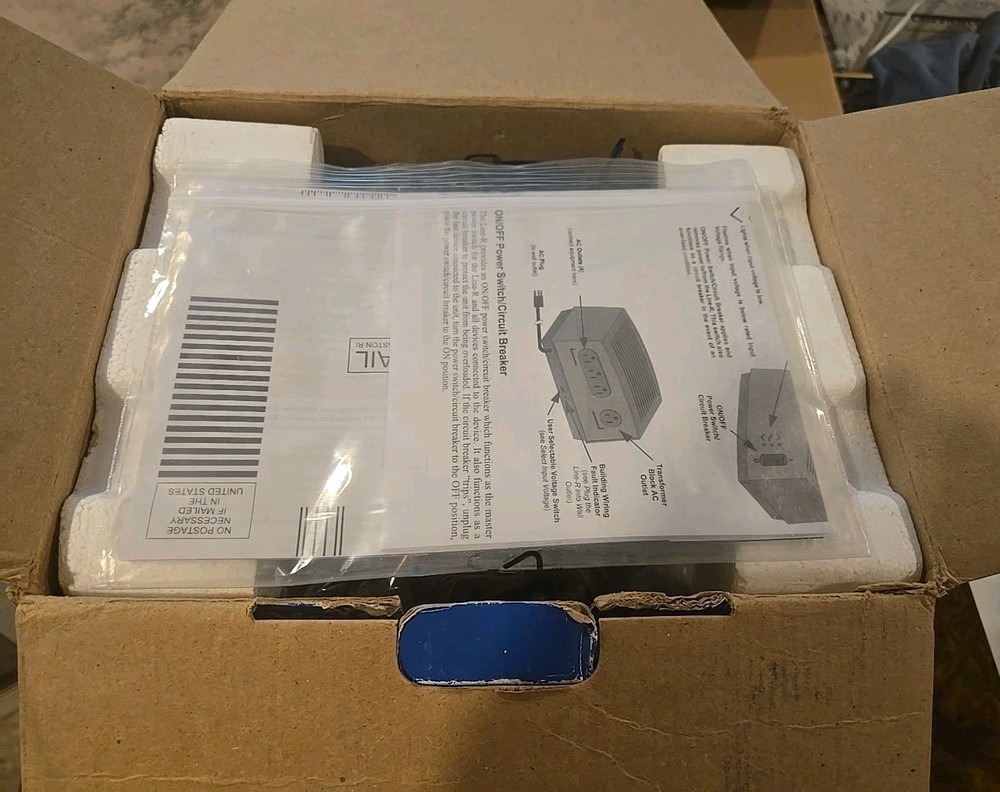 APC Line R 1200 Automatic Voltage Regulator