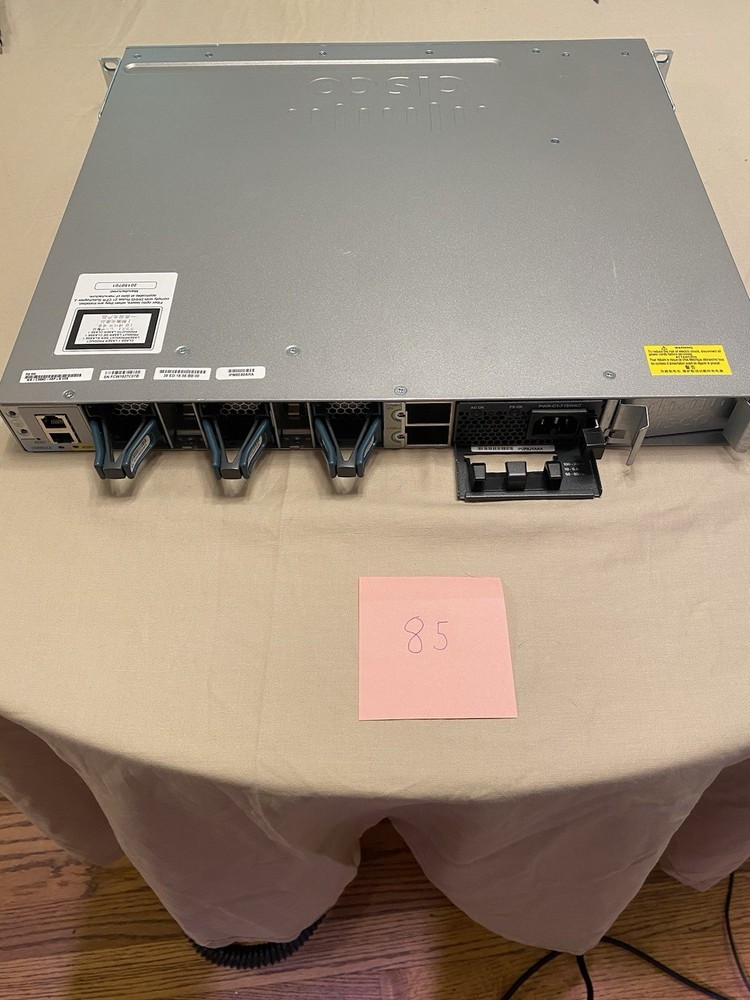 Cisco Catalyst 3850 (WSC385012X48UE) 48 Port Rack Mountable Catalyst Switch