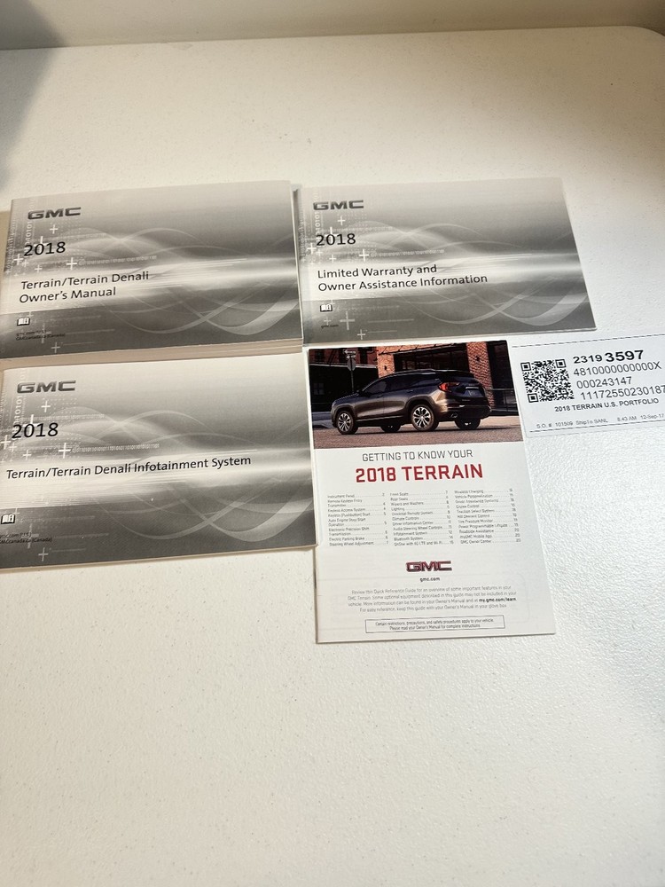 2018 GMC Terrain Denali Owner's Manuals Set