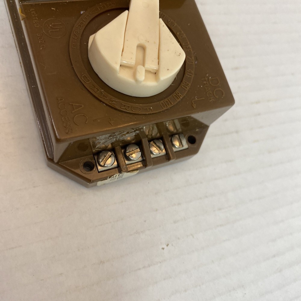 Bachmann HO Series Transformer Brown model no. 6607 untested