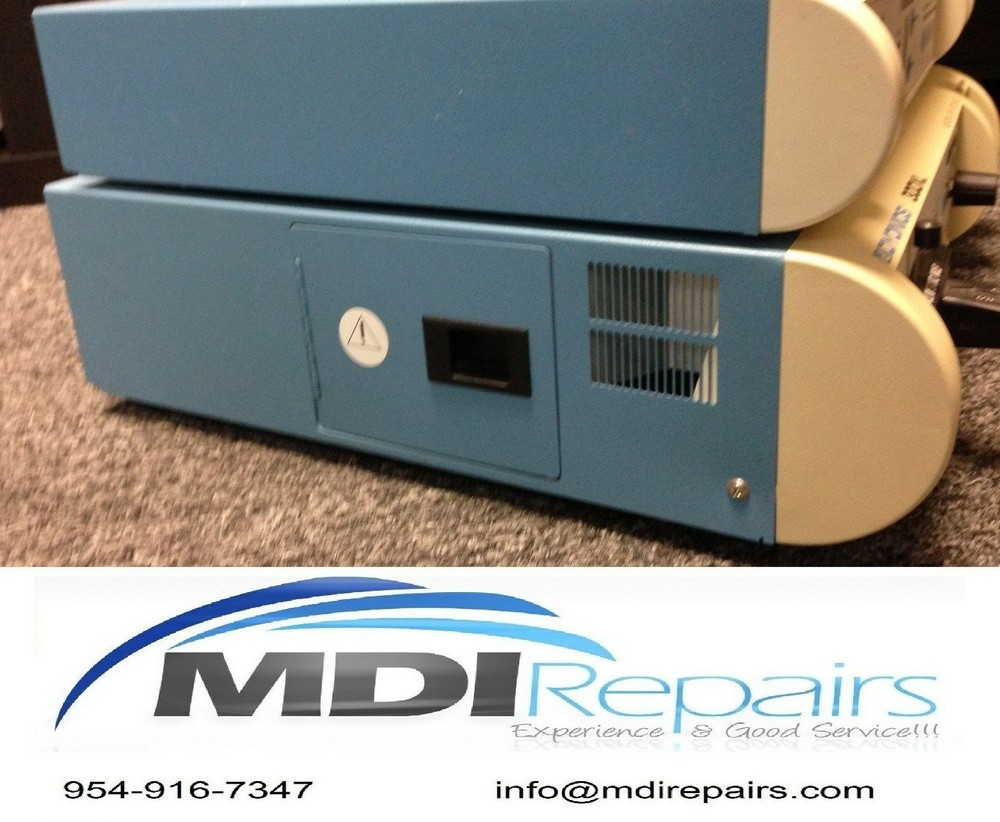 Dyonics ED-3 and Dyonics 300Xl Xenon Light Source.