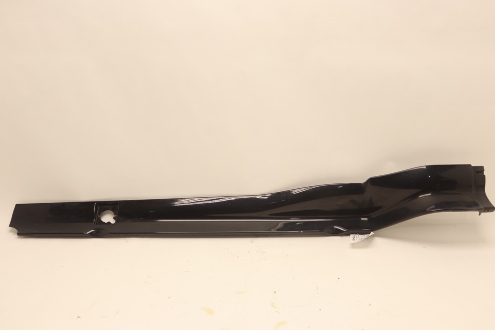 2017-2025 FREIGHTLINER CASCADIA 126 LEFT DRIVER SIDE ROCKER PANEL OEM