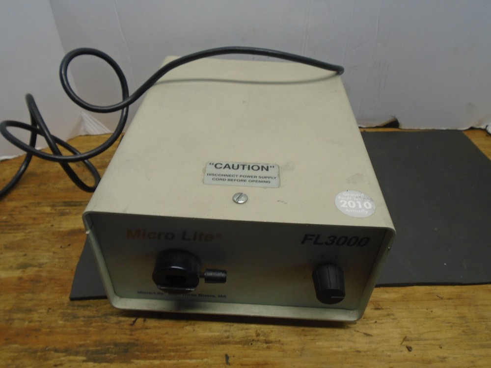 Micro Lite FL3000 150W 120VAC Fiber Optic Light Source-NEEDS BULB