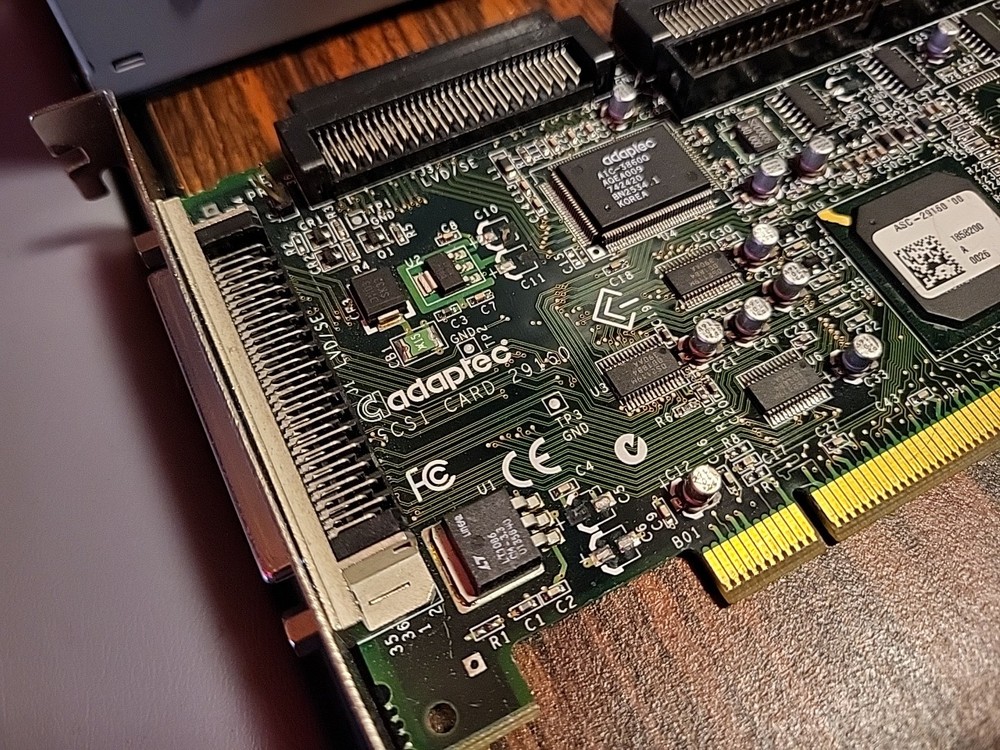 ADAPTEC SCSI CARD 29160 LVD/SE