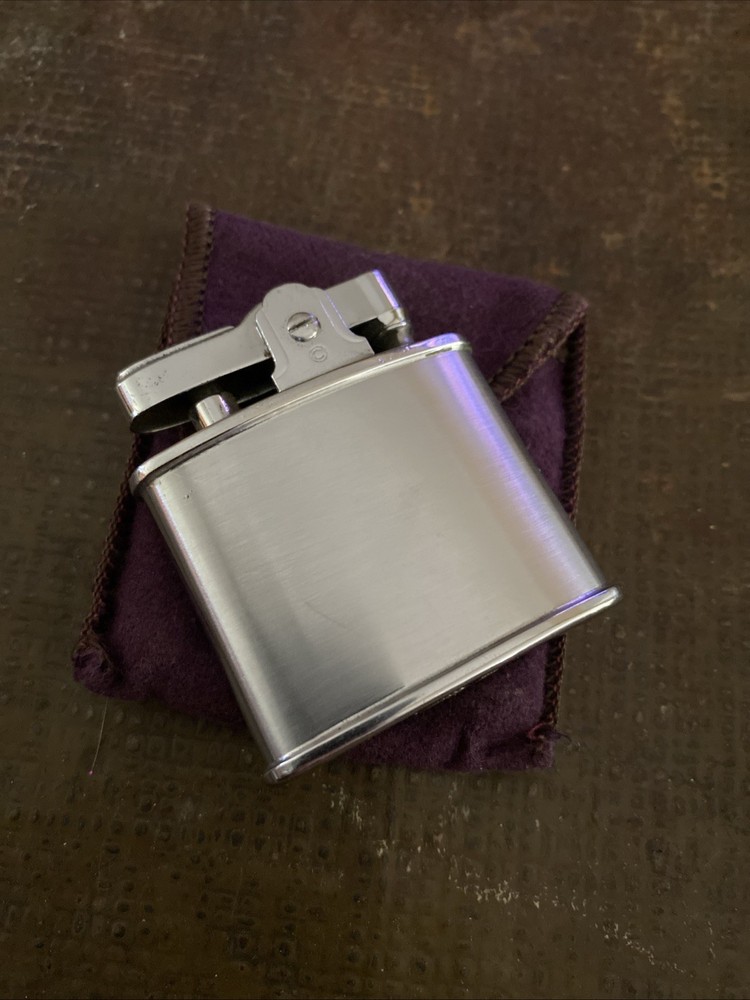 Vintage Ronson lacquer Standard Lighter monogrammed