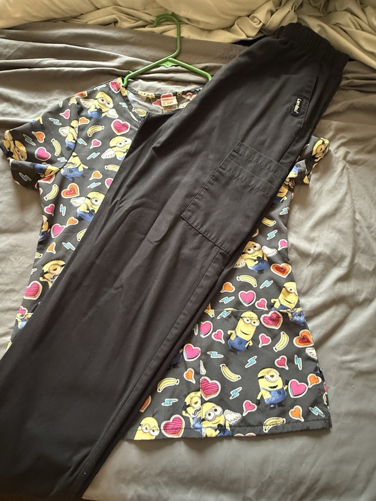 Cherokee Minions Patterned Women's Scrub Top & Black Pants Set
