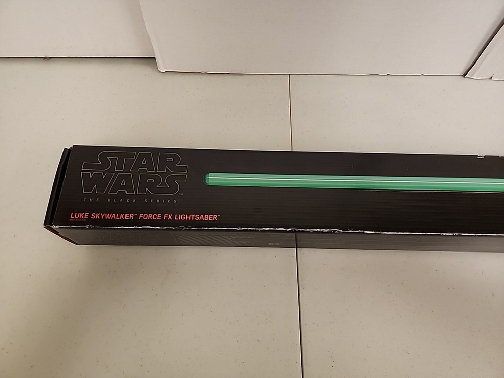 2016 Hasbro Black Series Star Wars Luke Skywalker Force FX Lightsaber Complete