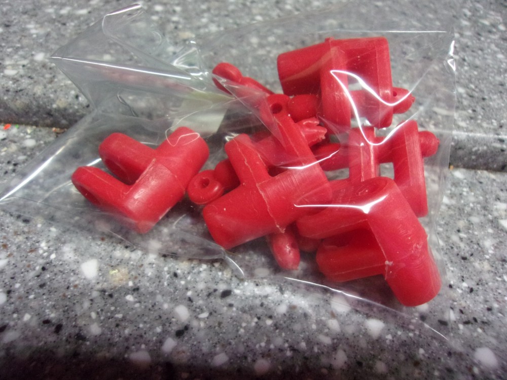 B593  trolling fishing release lot red clips