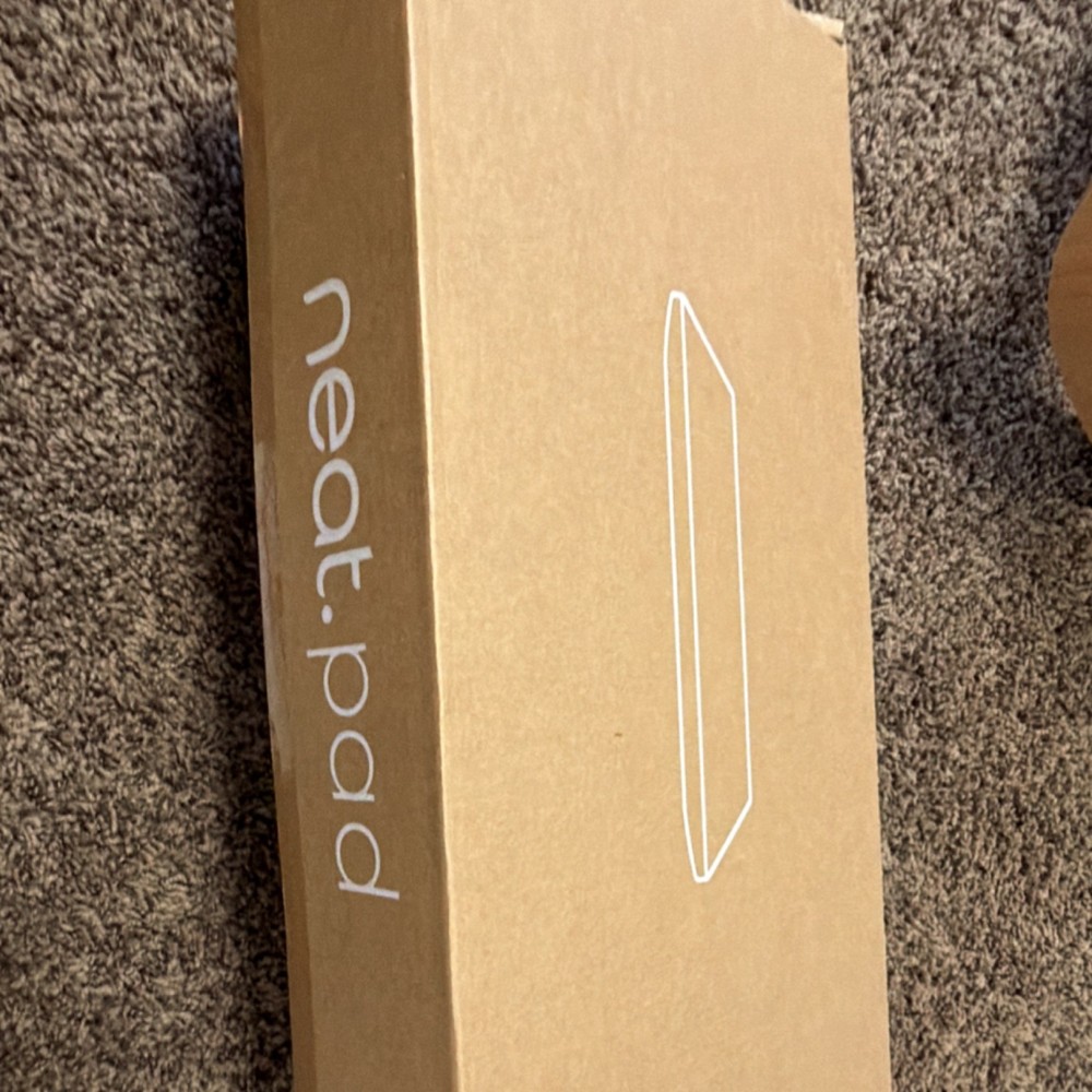 Neat Neat Pad Video Conferencing Room Scheduling Display Touch Screen Device