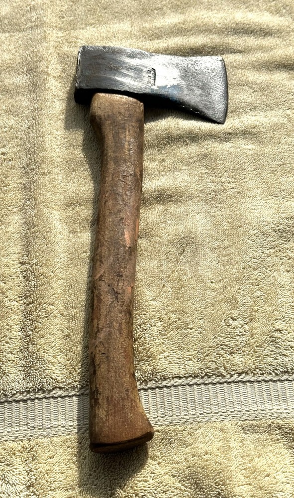 VINTAGE 1 1/2 POUND AX - WEST GERMANY