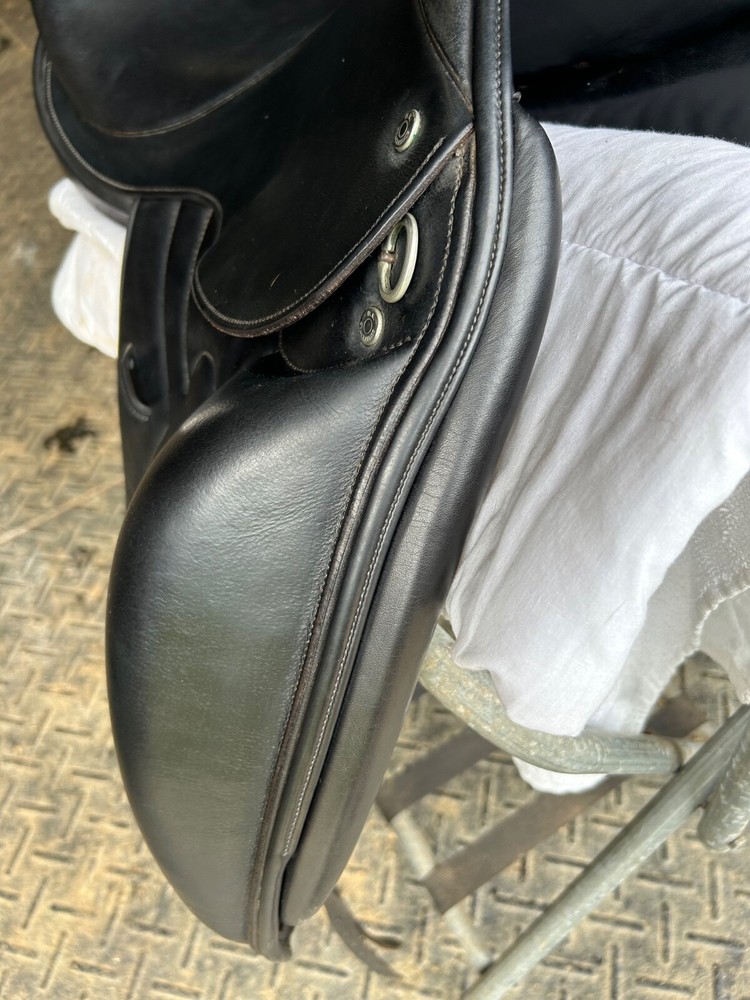 Stackhouse Monoflap Dressage Saddle -17.5 “ Medium