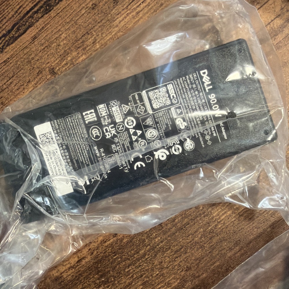 Brand New Computer Bundle 2 Keyboards, Computer Mouse, Cables, Accessories Mic