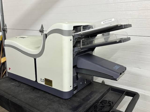 Neopost Inserter