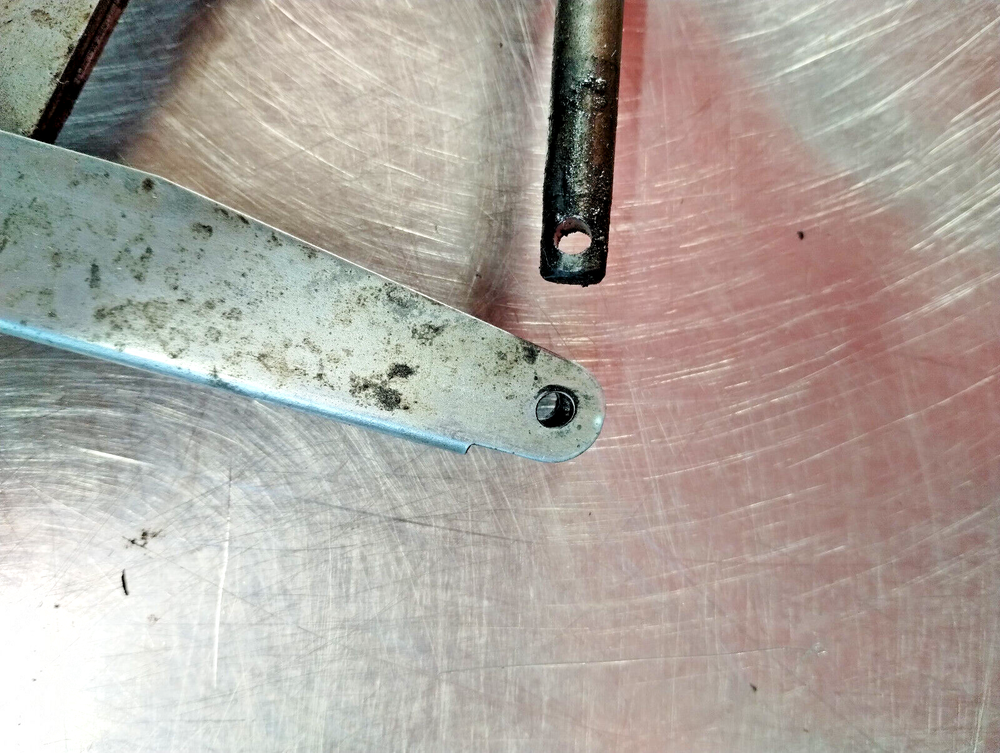 Unknown Branded Mechanical Hand Pump -USED