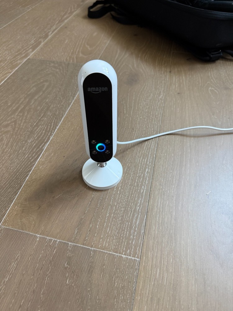 New Amazon Echo Look Smart Assistant with Alexa White Discontinued by Amazon
