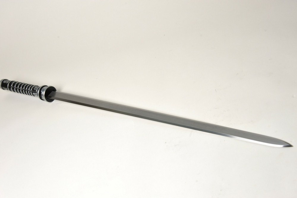FOLDED BLADE SWORD WITH SCABBARD