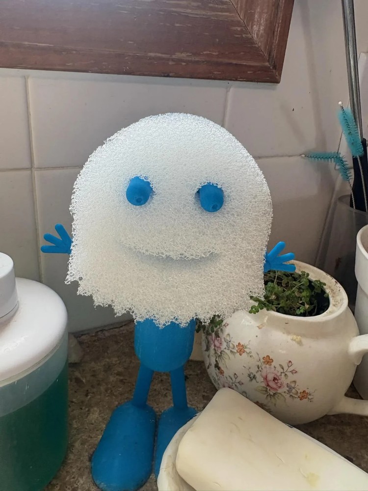 "Scrub Daddy" Kitchen Sponge Holder