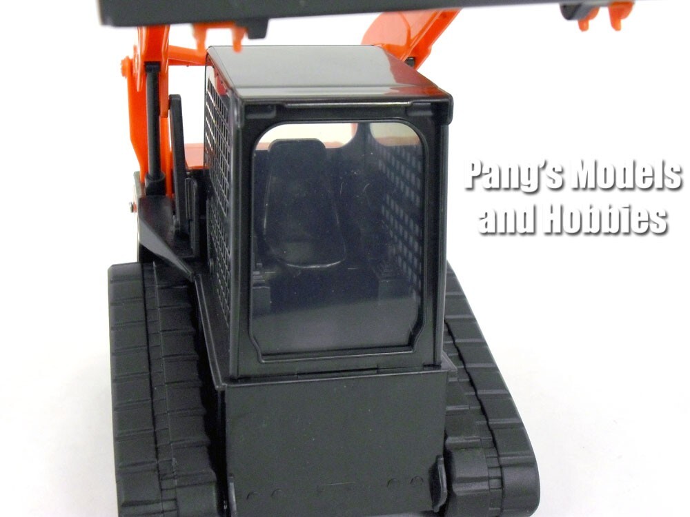 Kubota SVL90-2 Compact Track Loader 1/18 Scale Plastic Model