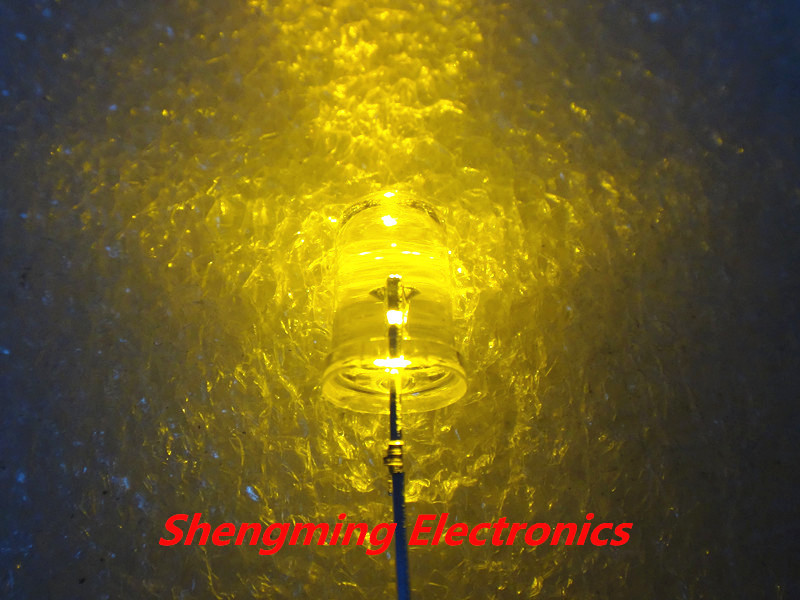 100pcs 5mm Round Yellow LED Light water clear