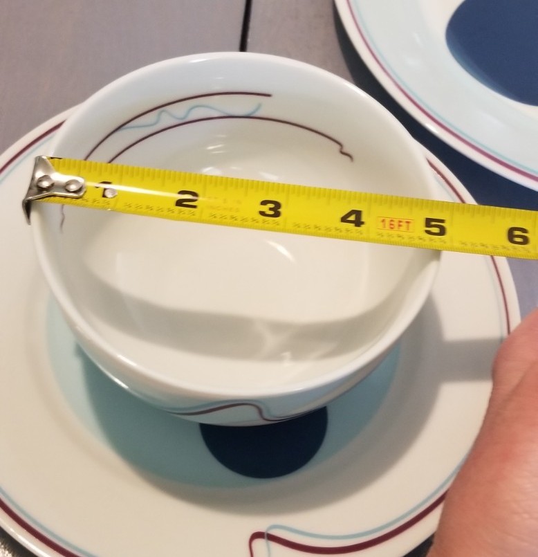 Livliga Halsa Portion Control Place Setting 4 Piece Art Deco Pattern Ceramic HTF
