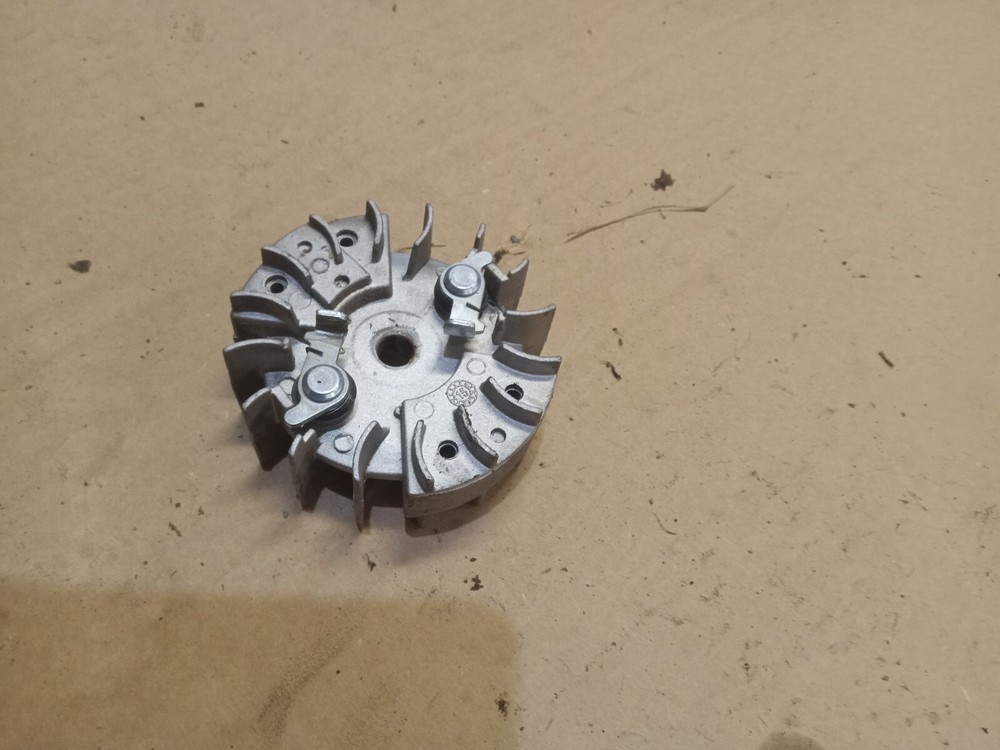 craftsman leaf blower 316791650 flywheel