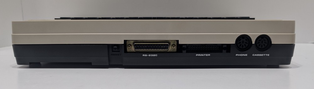 RADIO SHACK TRS-80 M100 PORTABLE COMPUTER - TESTED/WORKING