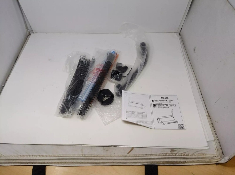 Rayson TD-132 Binding Machine Punch 12 Sheets/Bind 120 Sheets with Sturdy Met...