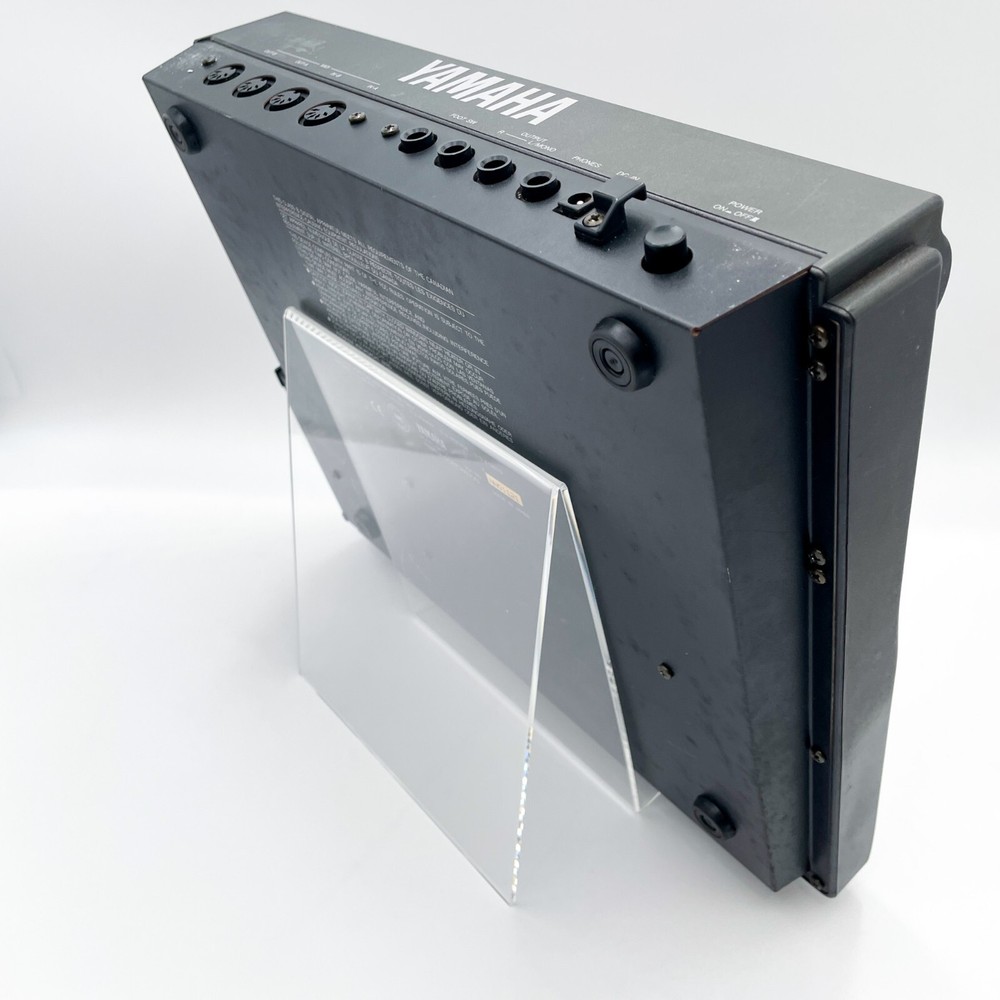 Yamaha QY700 Music Sequencer Workstation with Case