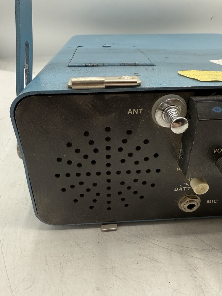 Narco TR-1000B Portable Transceiver Communication Device