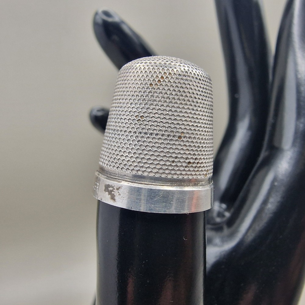 Antique/Vintage 8 Sterling Silver Thimble
