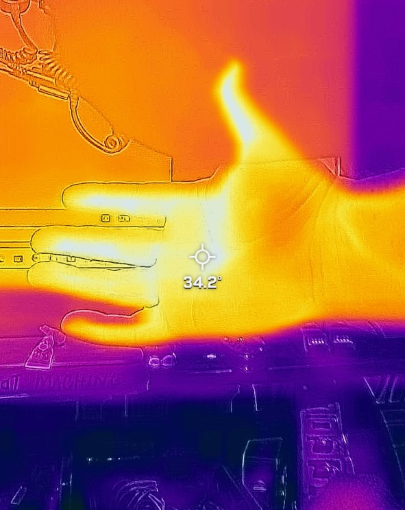 FLIR One Pro Thermal Imaging Camera for iPhone 435-0004-01