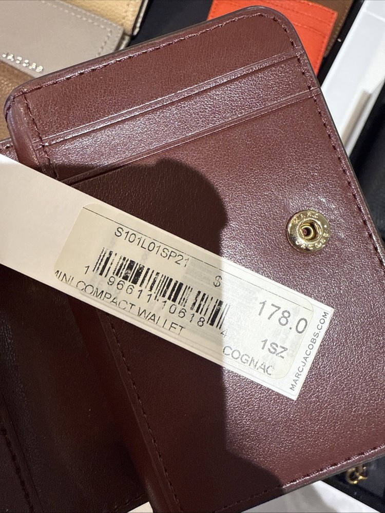 NWT Marc Jacobs Groove Mini Compact Wallet -cognac